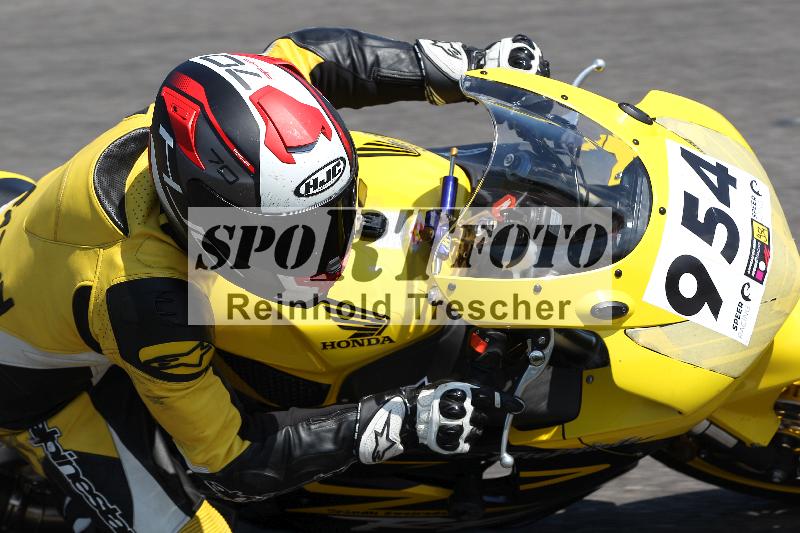 /Archiv-2022/35 05.07.2022 Speer Racing ADR/Gruppe gelb/954